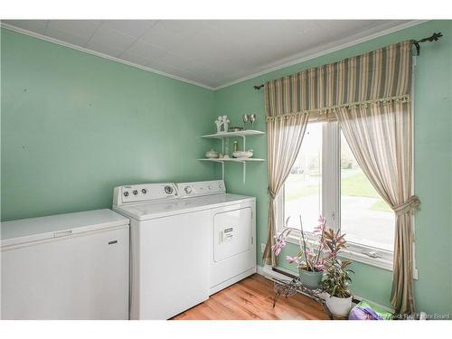 286 Saint-Pierre E. Blvd, Caraquet, NB 