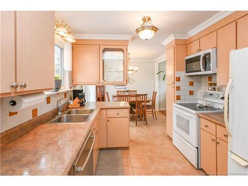 286 Saint-Pierre E. Blvd, Caraquet, NB 