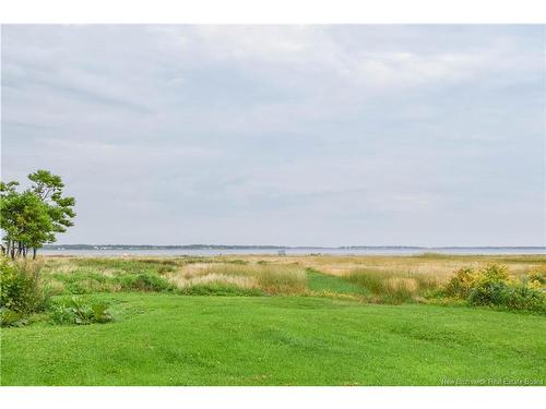 310 Jd Gauthier Blvd, Shippagan, NB 