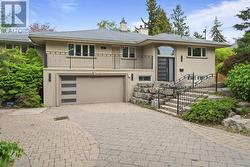 27 PRINCESS ANNE CRESCENT Toronto, ON M9A 2N9