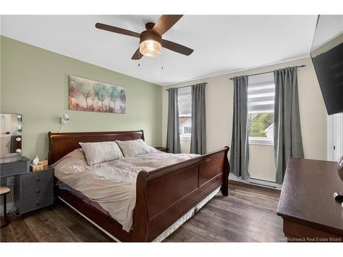 25 Alberta, Dieppe, NB 