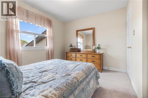 4237 Trellis Crescent, Mississauga, ON - Indoor Photo Showing Bedroom