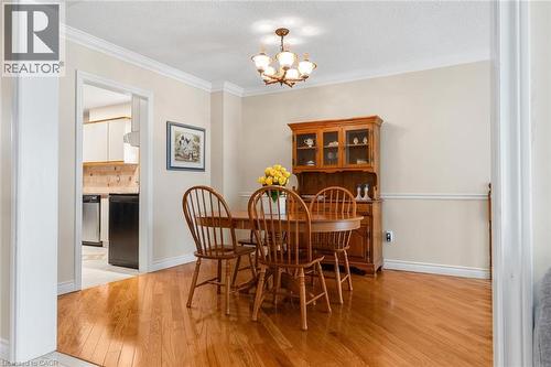 4237 Trellis Crescent, Mississauga, ON - Indoor Photo Showing Dining Room