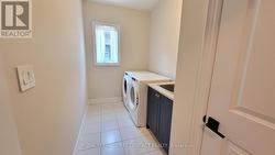 LAUNDRY - 