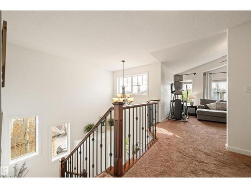 20722 56A Av Nw, Edmonton, AB 
