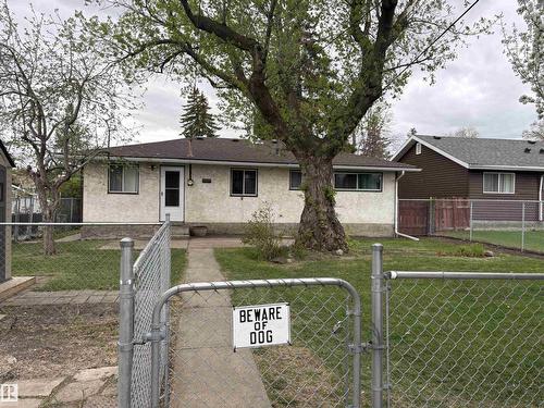 13023 90 St Nw, Edmonton, AB 