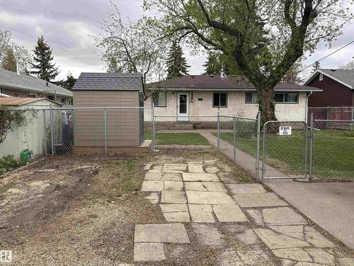 13023 90 St Nw, Edmonton, AB 