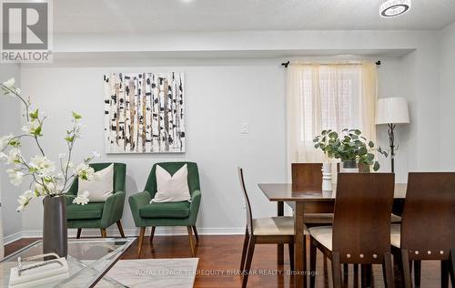 2470 Strathmore Crescent, Mississauga, ON - Indoor Photo Showing Dining Room