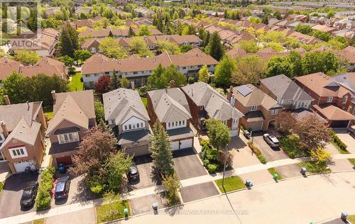 2470 Strathmore Crescent, Mississauga, ON - Outdoor