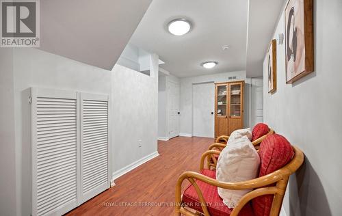 2470 Strathmore Crescent, Mississauga, ON - Indoor Photo Showing Other Room
