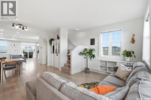 737 Meadows Boulevard, Saskatoon, SK 