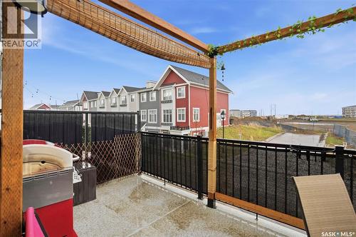 737 Meadows Boulevard, Saskatoon, SK 