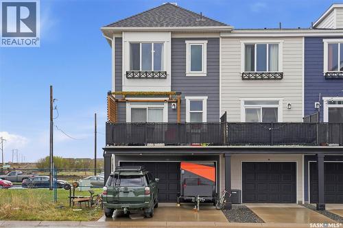 737 Meadows Boulevard, Saskatoon, SK 