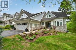 3 SIMS ESTATE Place Unit# 11  Kitchener, ON N2A 0A5