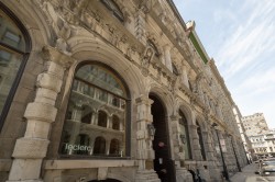 202-436 Rue Ste-Hélène Montréal (Ville-Marie), QC H2Y 2K7