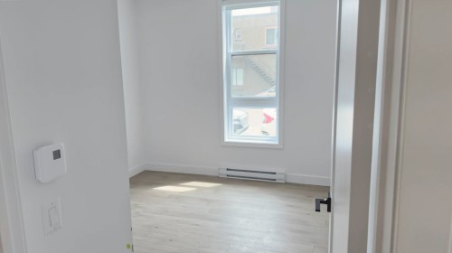 Bedroom - 109-16 Rue St-Joseph, Sainte-Agathe-Des-Monts, QC - Indoor Photo Showing Other Room
