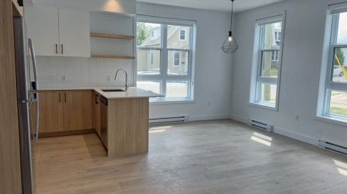 Dining Room - 109-16 Rue St-Joseph, Sainte-Agathe-Des-Monts, QC - Indoor