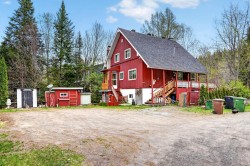 140 Ch. du Mont-Corbeau S. Saint-Adolphe-D'Howard, QC J0T 2B0