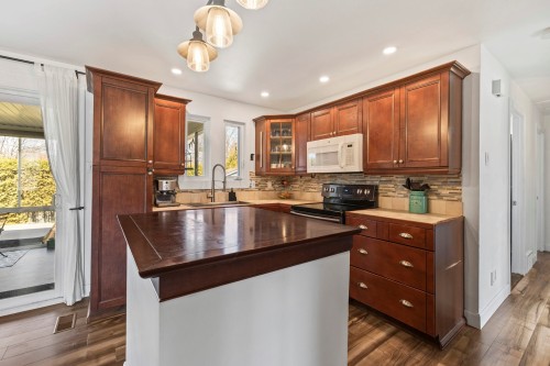 Cuisine - 67 22E Avenue, Pincourt, QC - Indoor Photo Showing Kitchen
