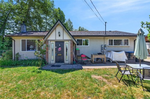 295 Centennial Dr, Courtenay, BC 
