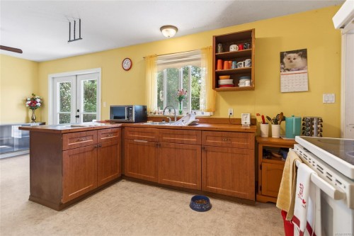 295 Centennial Dr, Courtenay, BC 