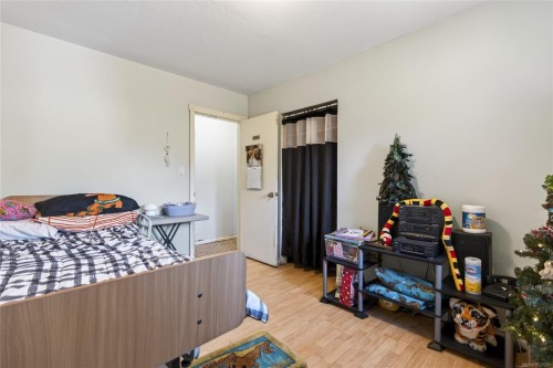 295 Centennial Dr, Courtenay, BC 