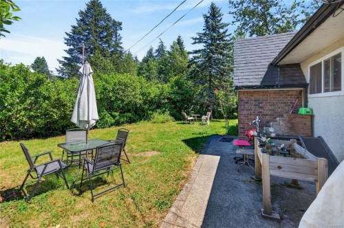 295 Centennial Dr, Courtenay, BC 