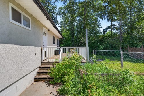 295 Centennial Dr, Courtenay, BC 