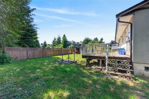 295 Centennial Dr, Courtenay, BC 
