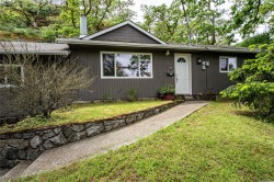 4120 Quadra St Saanich, BC V8X 3B9