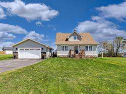 356 SEARLETOWN Road Albany, PE C0B 1A0