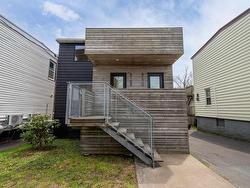 6168 6170 North Street  Halifax Peninsula, NS B3K 1P3