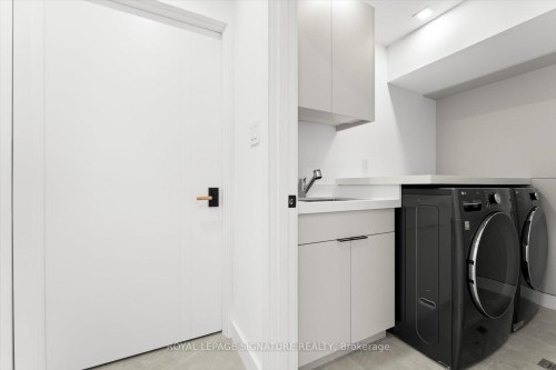89 Stuart Avenue, Toronto, ON - Indoor Photo Showing Laundry Room