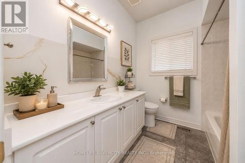 61 Pinebrook Circle, Caledon, ON - Indoor Photo Showing Bathroom