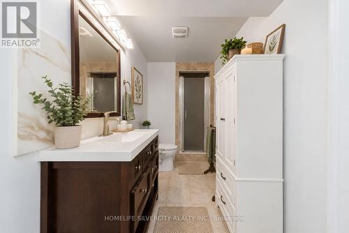 61 Pinebrook Circle, Caledon, ON - Indoor Photo Showing Bathroom