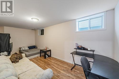Bedroom - Basement - 102 Whitestone Drive, Ottawa, ON - Indoor