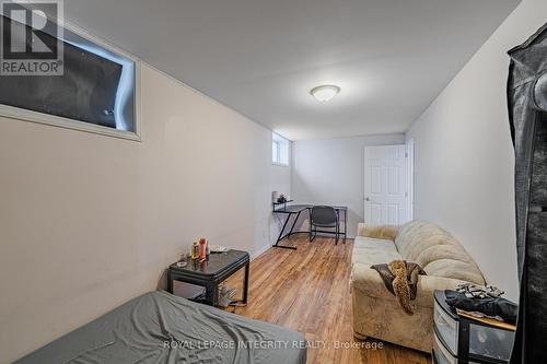 Bedroom - Basement - 102 Whitestone Drive, Ottawa, ON - Indoor Photo Showing Other Room