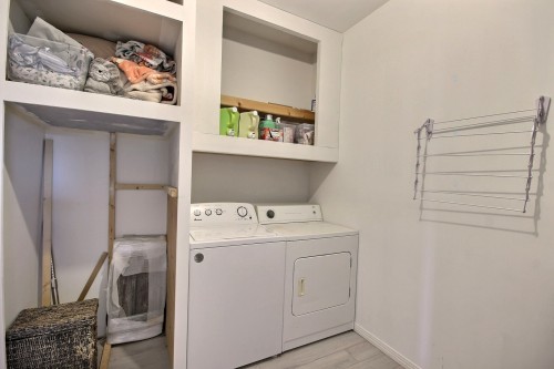 Salle de lavage - 4891 Av. Larivière, Rouyn-Noranda, QC - Indoor Photo Showing Laundry Room