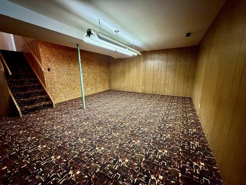 737 Confederation Drive, Thunder Bay, ON - Indoor Photo Showing Other Room