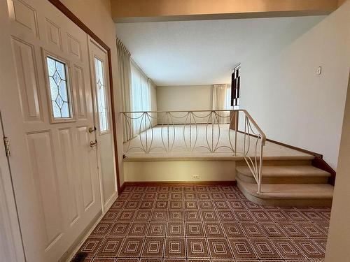 737 Confederation Drive, Thunder Bay, ON - Indoor Photo Showing Other Room