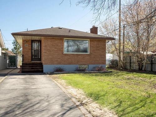 120 Moodie Street  Thunder Bay, ON P7E 5A3
