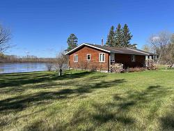 908 HWY 11 Pinewood, ON P0W 1K0