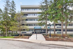 702-3 Rue des Jardins-Mérici Québec (La Cité-Limoilou), QC G1S 4M4