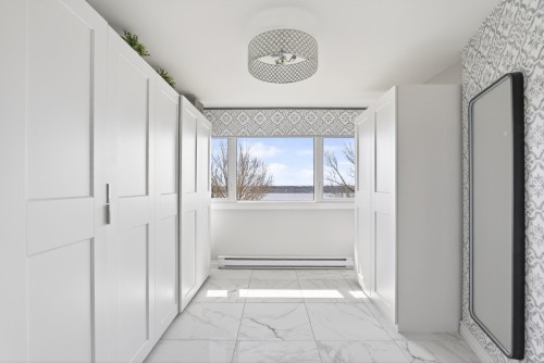 Passageway - 702-3 Rue Des Jardins-Mérici, Québec (La Cité-Limoilou), QC 