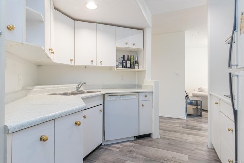 8144 Arthur St, Crofton, BC 