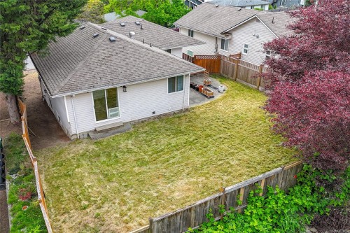 8144 Arthur St, Crofton, BC 
