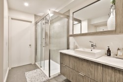Salle de bains attenante à la CCP - 