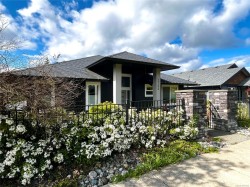 5705 Linley Valley Dr Nanaimo, BC V9T 0G5