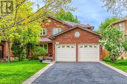 1256 GREENWOOD CRESCENT  Oakville, ON L6J 6W2