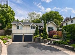 2207 JESTER COURT  Burlington, ON L7P 3E8
